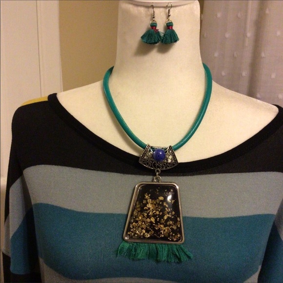 NEW. Modern Colorful Geometric Set. - Picture 15 of 15